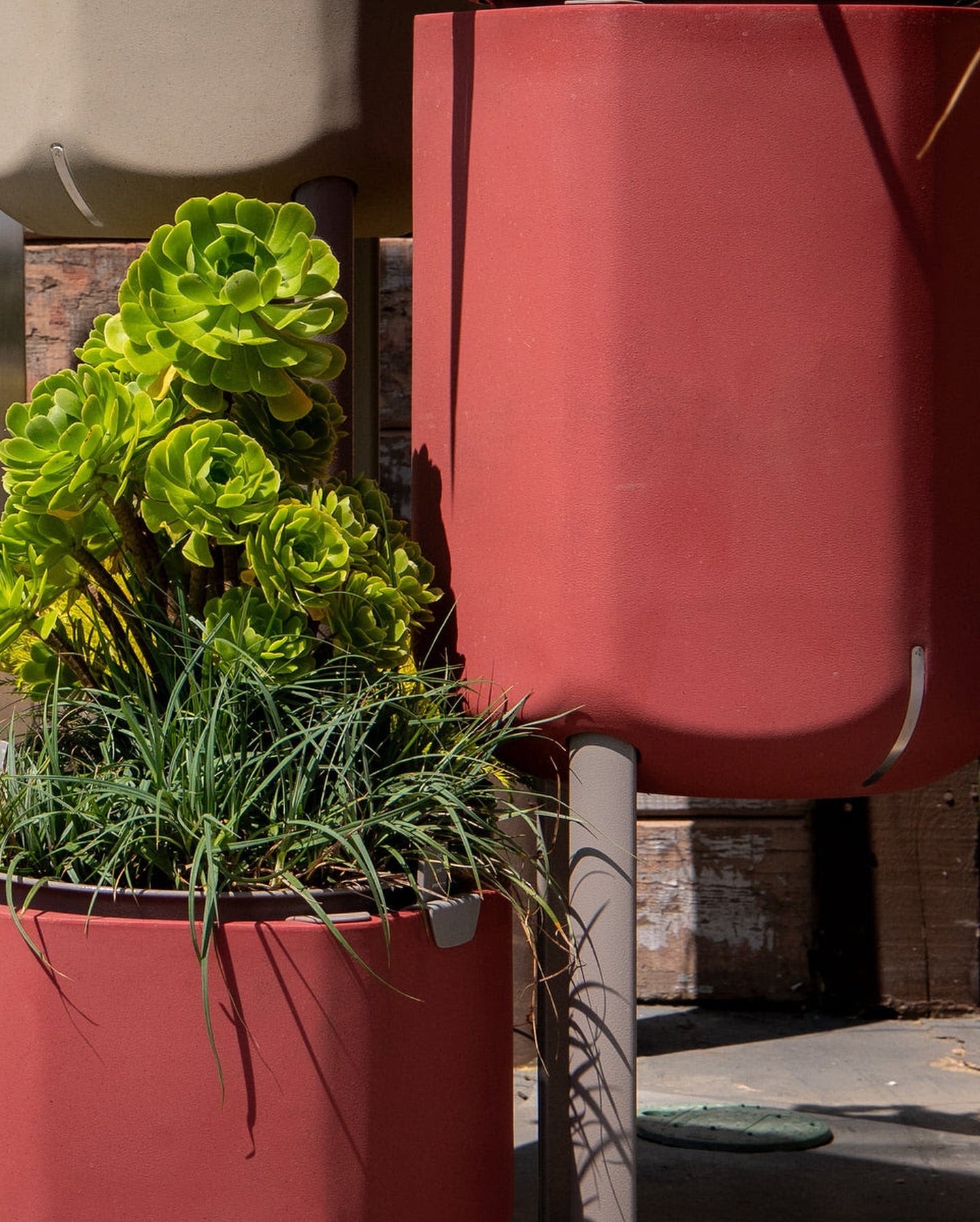 terra cotta self watering planter Larger, Earthy Terracotta Self-Watering Planter – Marly Garden